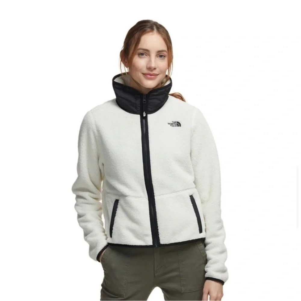NWT The North Face Dunraven Sherpa Crop in size medium. - Picture 1 of 7
